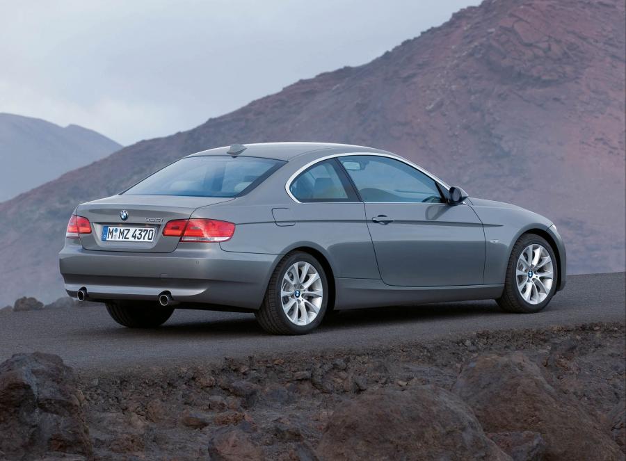  BMW 3-Series Coupe 2007 года  (фото 184 из 219)